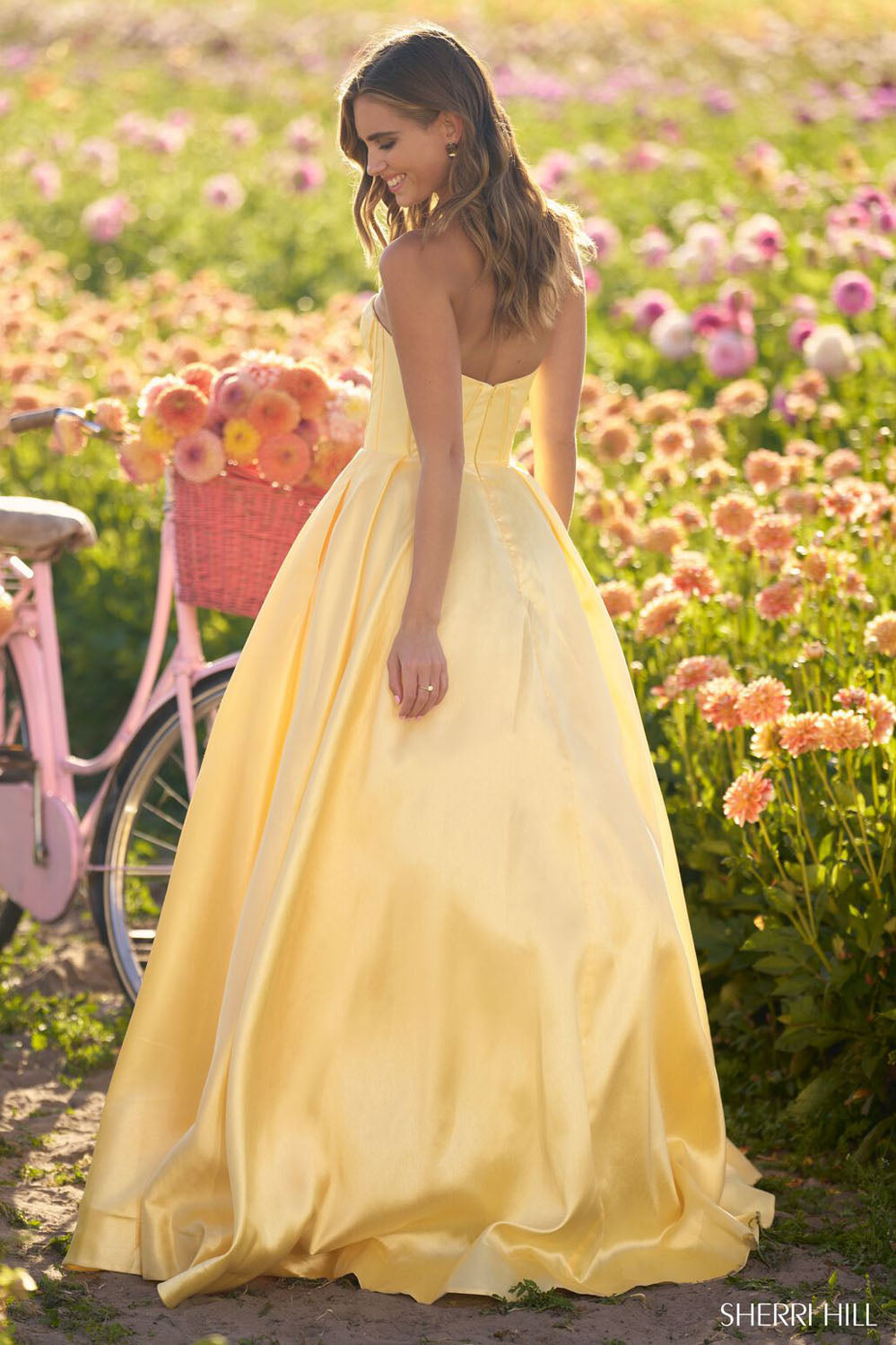 Sherri Hill 56133 prom dress images. Sherri Hill 56133 is available in these colors: Red, Black, Emerald, Royal, Yellow, Ivory, Light Blue, Fuchsia, Lilac, Purple, Champagne, Blush.