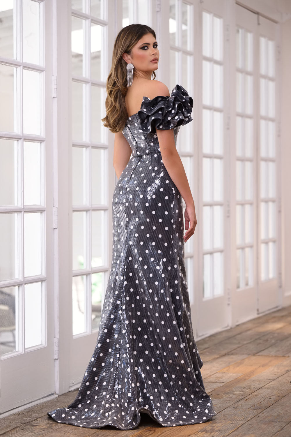 Ava Presley 39264 prom dress images. Ava Presley 39264 is available in these colors: White, Black.