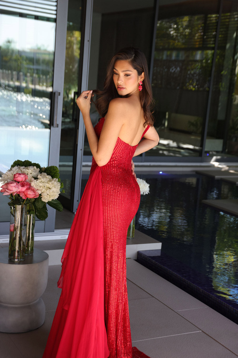 Ava Presley 47124 prom dress images. Ava Presley 47124 is available in these colors: White, Red, Light Blue.