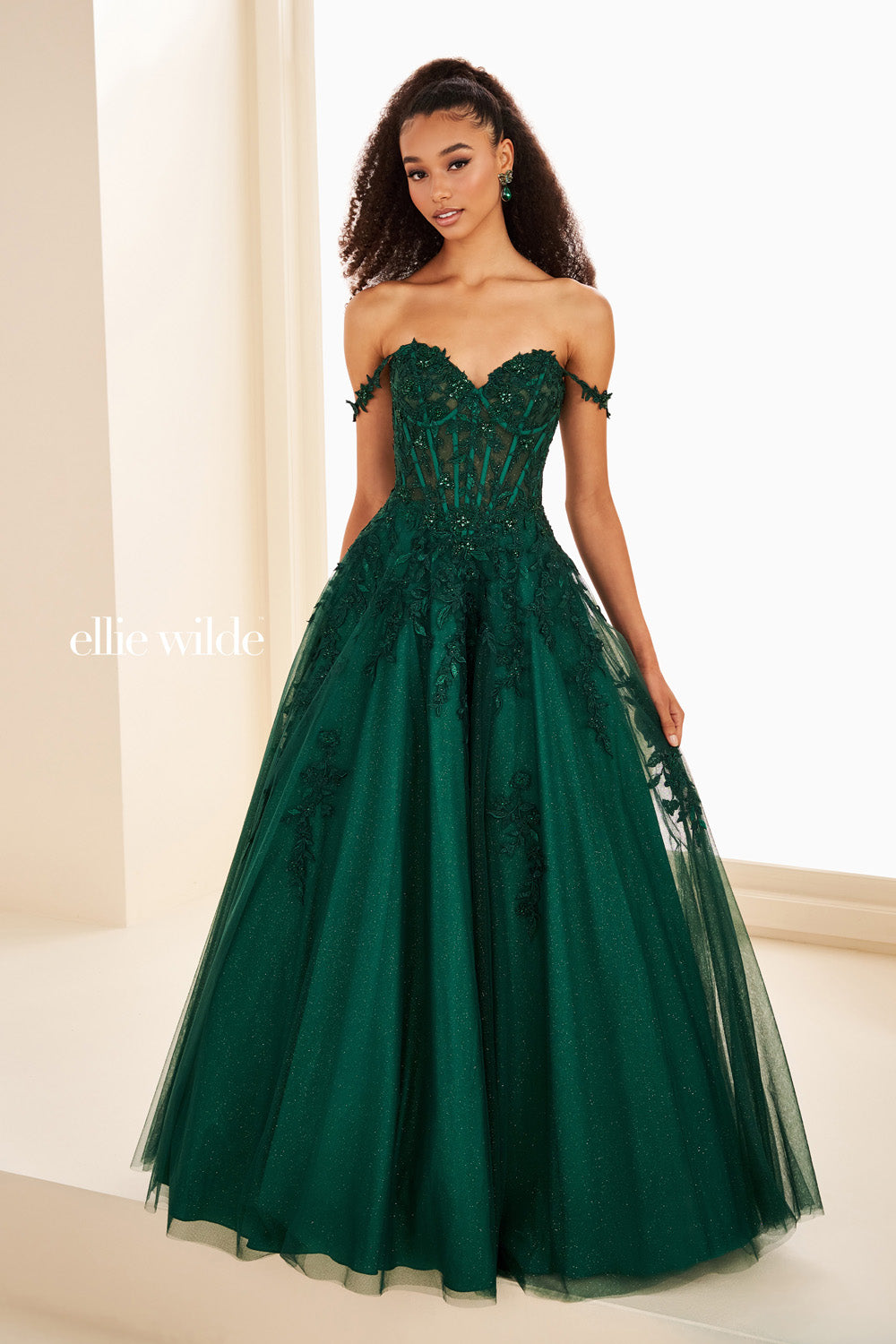 Ellie Wilde EW37028 emerald green, ball gown silhouette, off the shoulder design prom dress images.