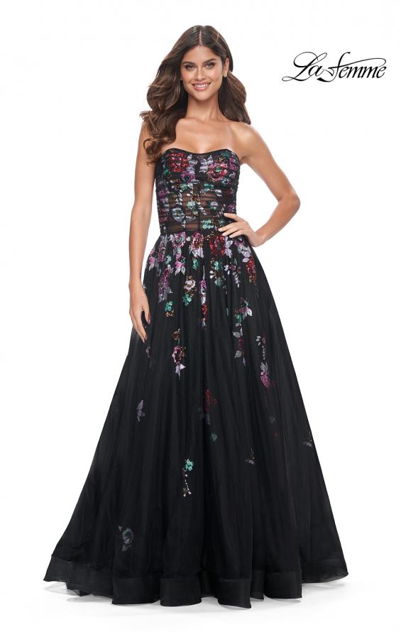 La Femme 32072 prom dress images. La Femme 32072 is available in these colors: Black.