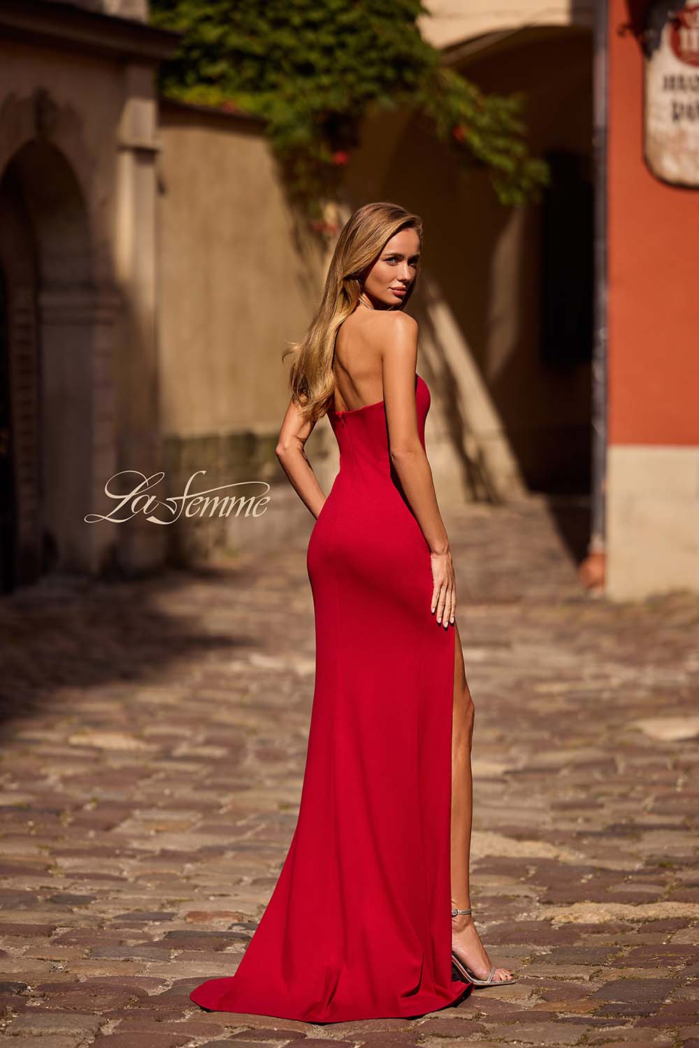 La Femme 32784 prom dress images. La Femme 32784 is available in these colors: Black, Deep Red.