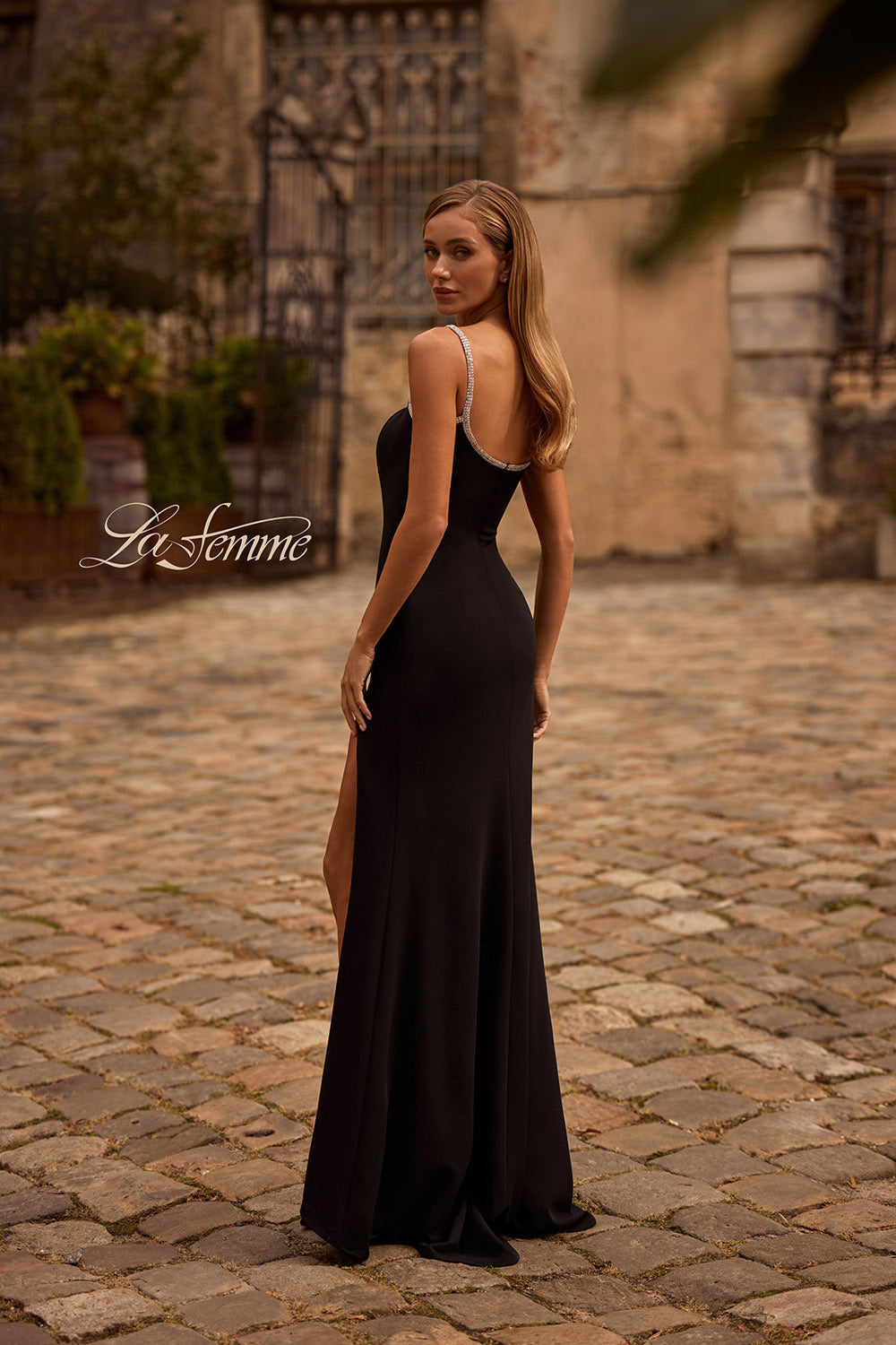 La Femme 32844 prom dress images. La Femme 32844 is available in these colors: Black, Red.