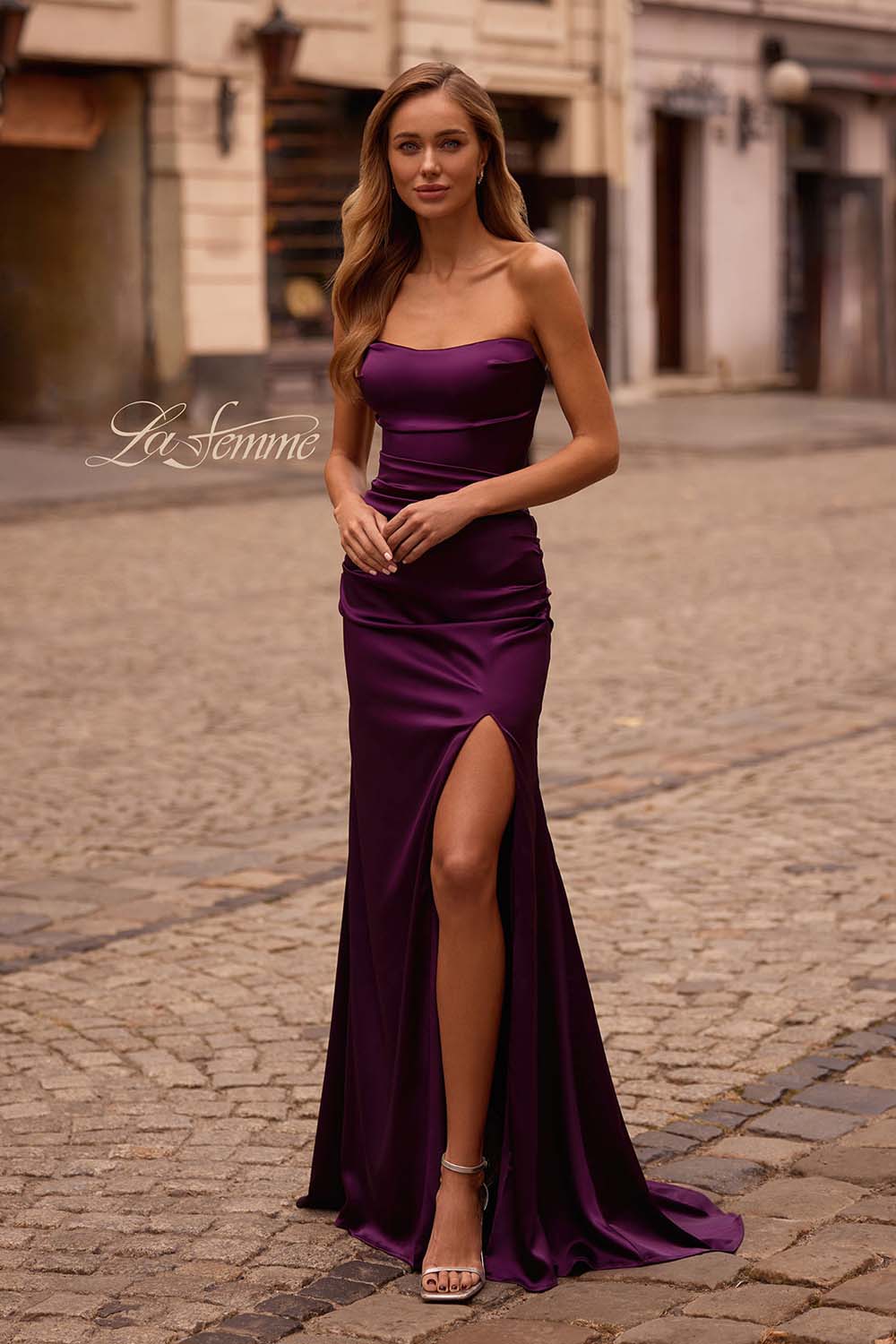 La Femme 32952 Dresses 00 / Dark Berry
