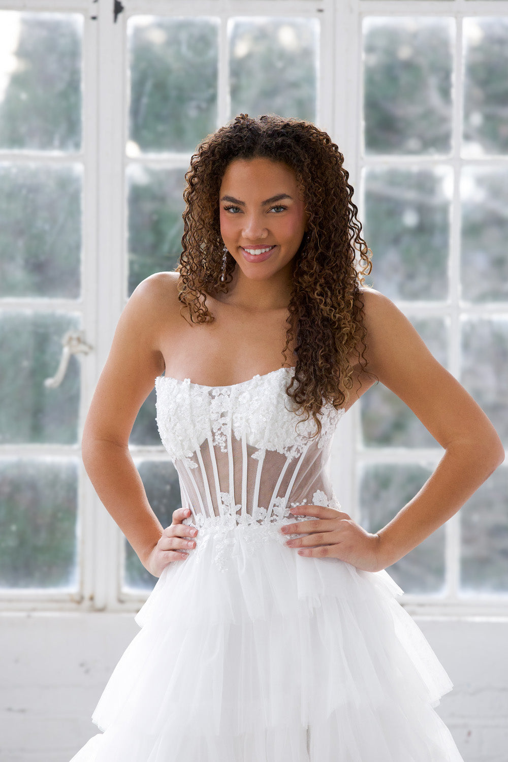 Miah Vega 24507 prom dress images. Miah Vega 24507 is available in these colors: Blush, White.