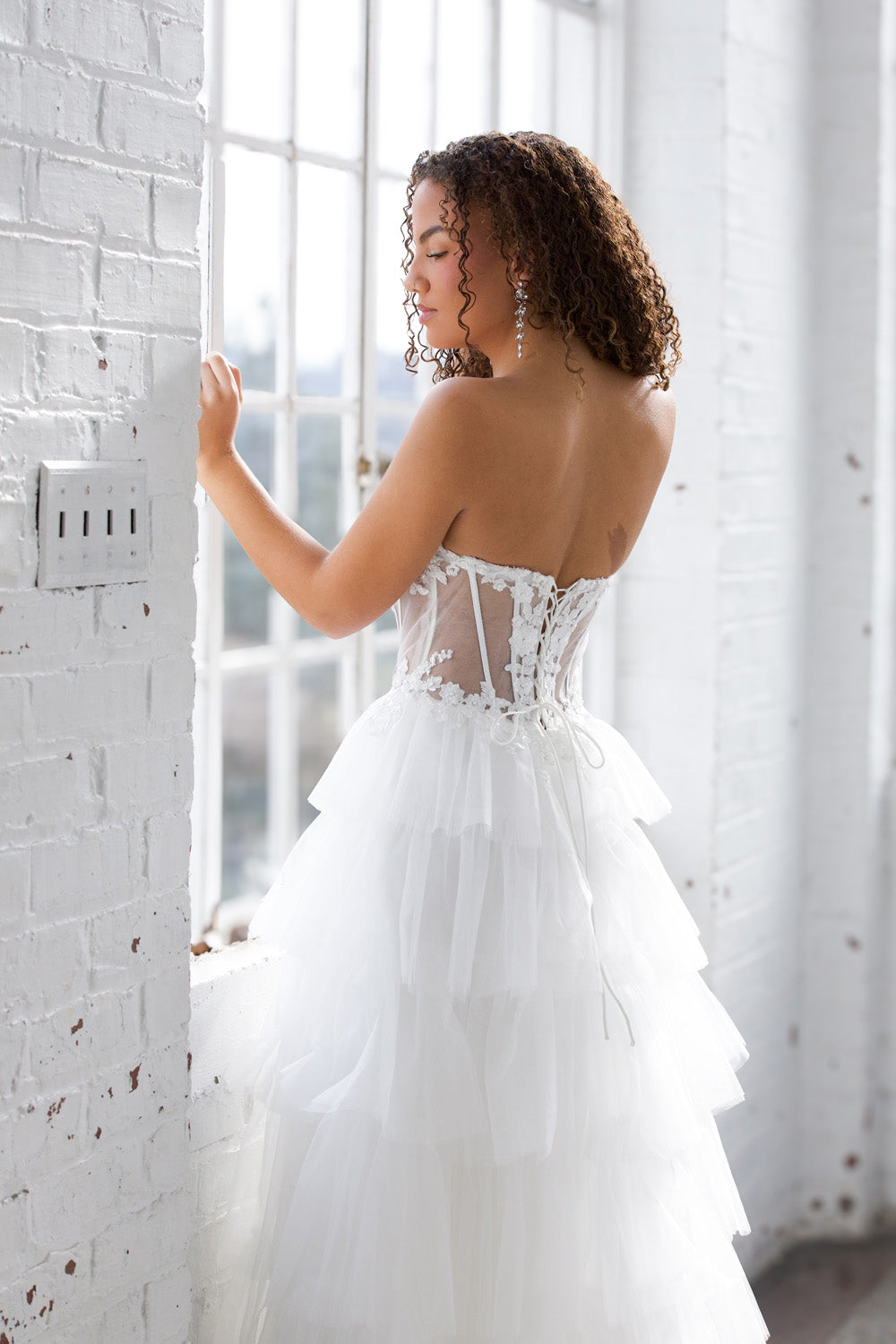 Miah Vega 24507 prom dress images. Miah Vega 24507 is available in these colors: Blush, White.