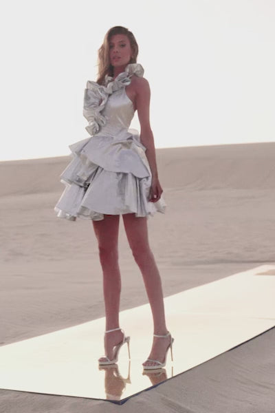 Sherri Hill 56825 prom dress video. Sherri Hill 56825 is available in these colors: Silver, Gold.