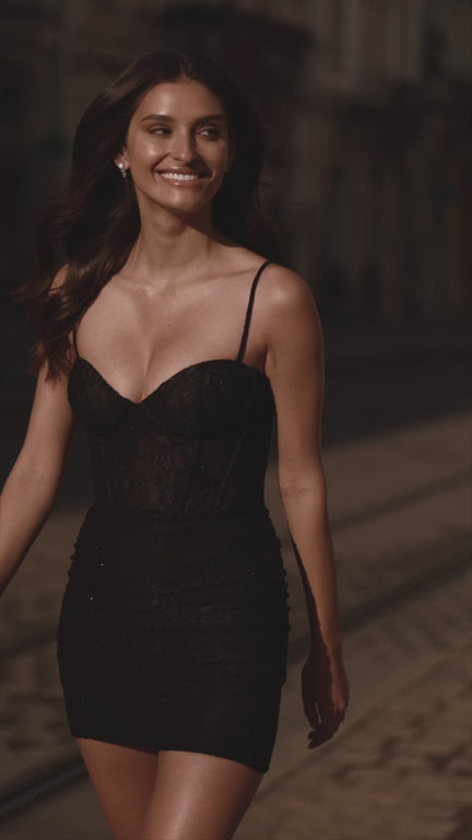 La Femme 32624 formal dress video. La Femme 32624 is available in these colors: Black, Royal Blue.