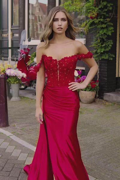 Sherri Hill 56176 prom dress video. Sherri Hill 56176 is available in these colors: Ivory, Black, Red, Yellow, Emerald.