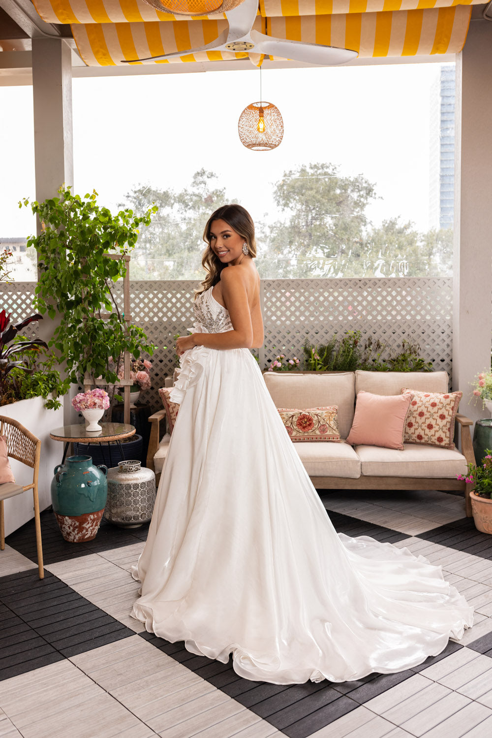 Rachel Allan 50368 prom dress images. Rachel Allan 50368 is available in these colors: Powder Blue, White.