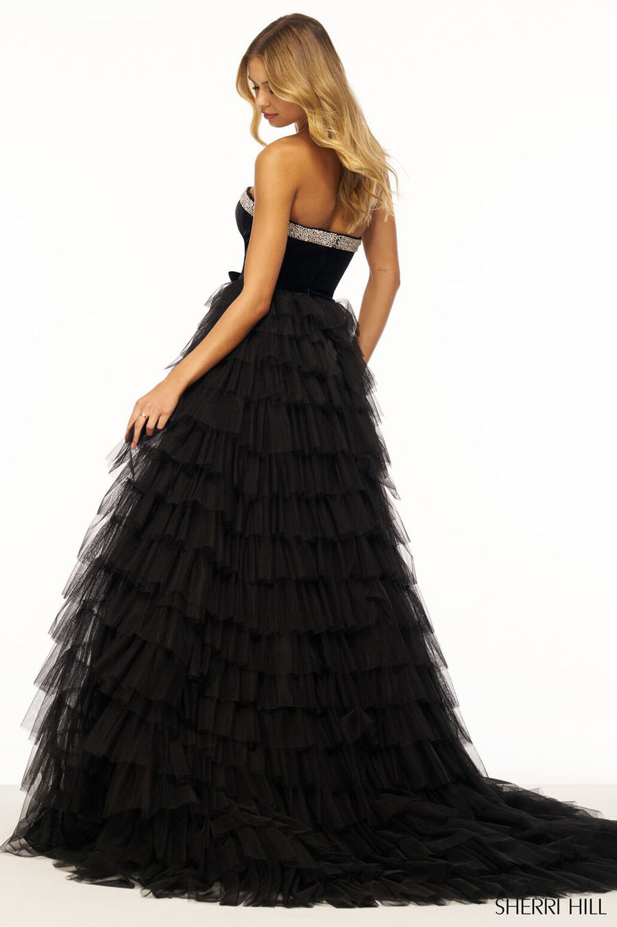 Sherri Hill 56034 prom dress images. Sherri Hill 56034 is available in these colors: Black.
