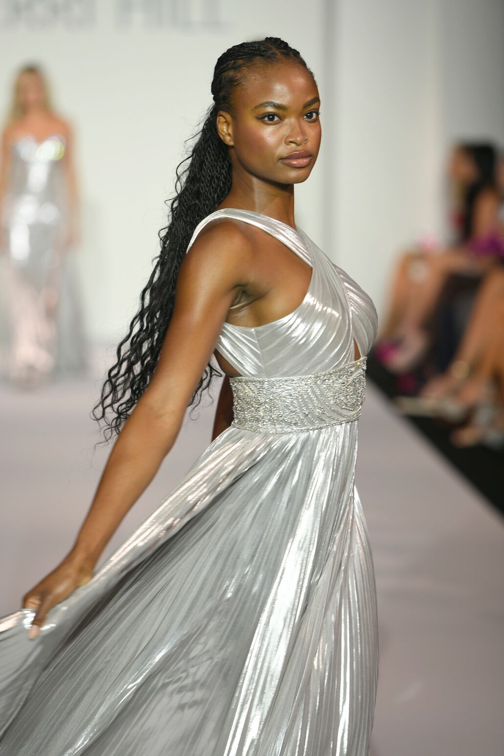 Sherri Hill 56195 prom dress images. Sherri Hill 56195 is available in these colors: Silver, Gold.