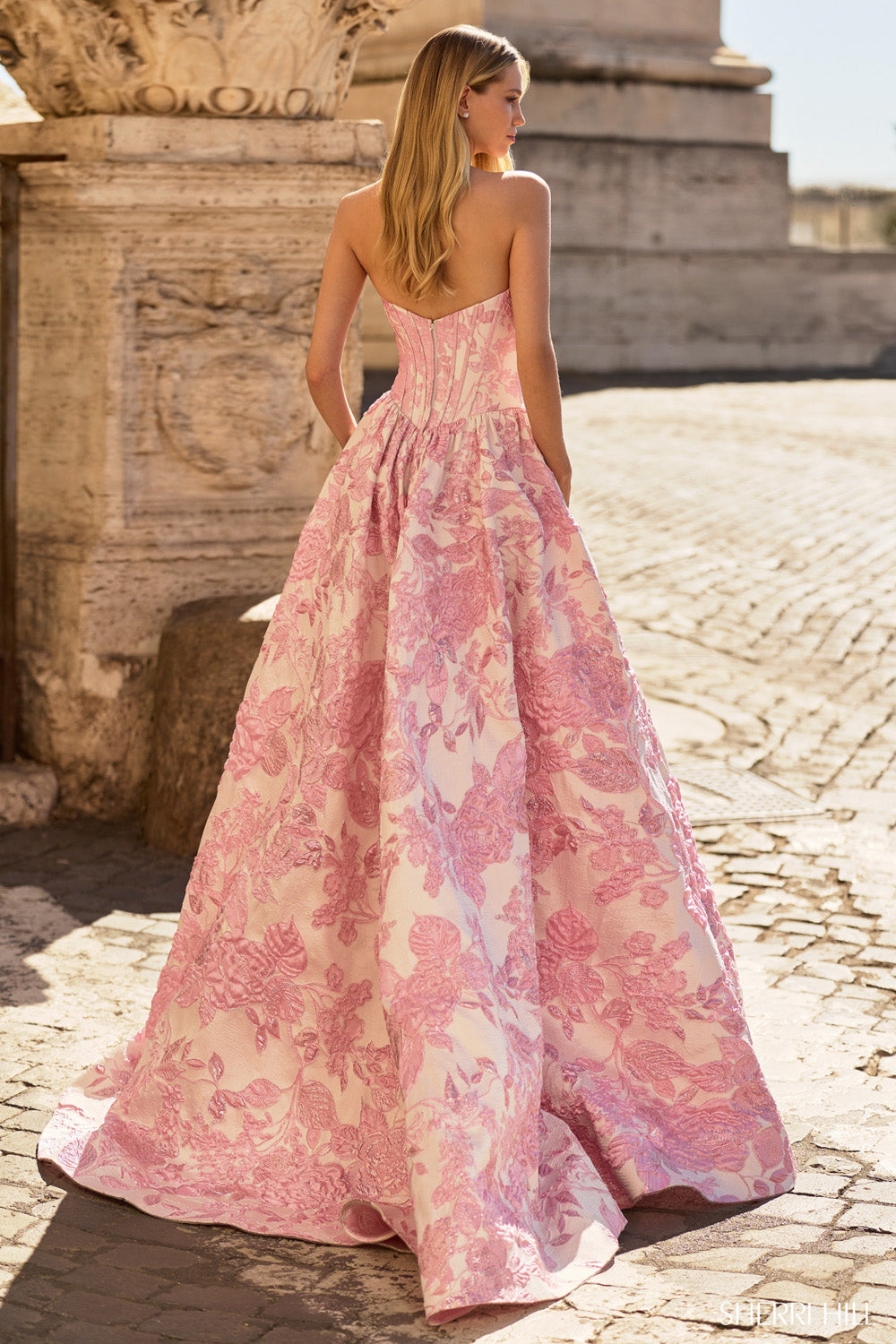 Sherri Hill 57912 prom dress images. Sherri Hill 57912 is available in these colors: Light Blue, Lilac, Pink.