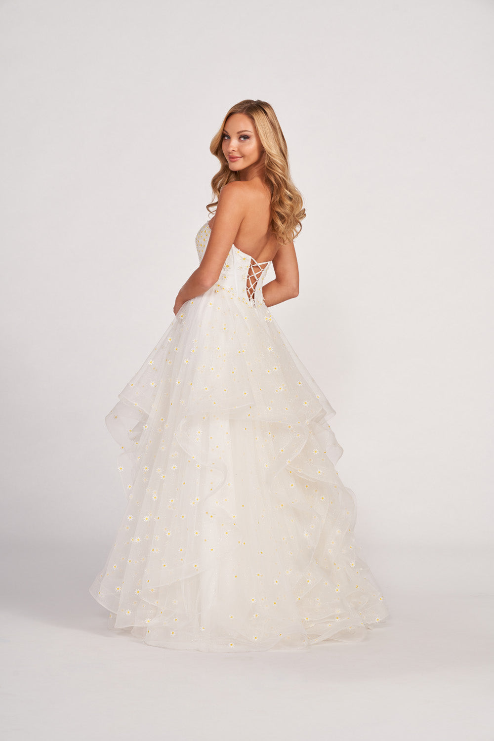 Colette CL2055 prom dress images. Colette CL2055 is available in these colors: Daisy, Light Blue, Violet.