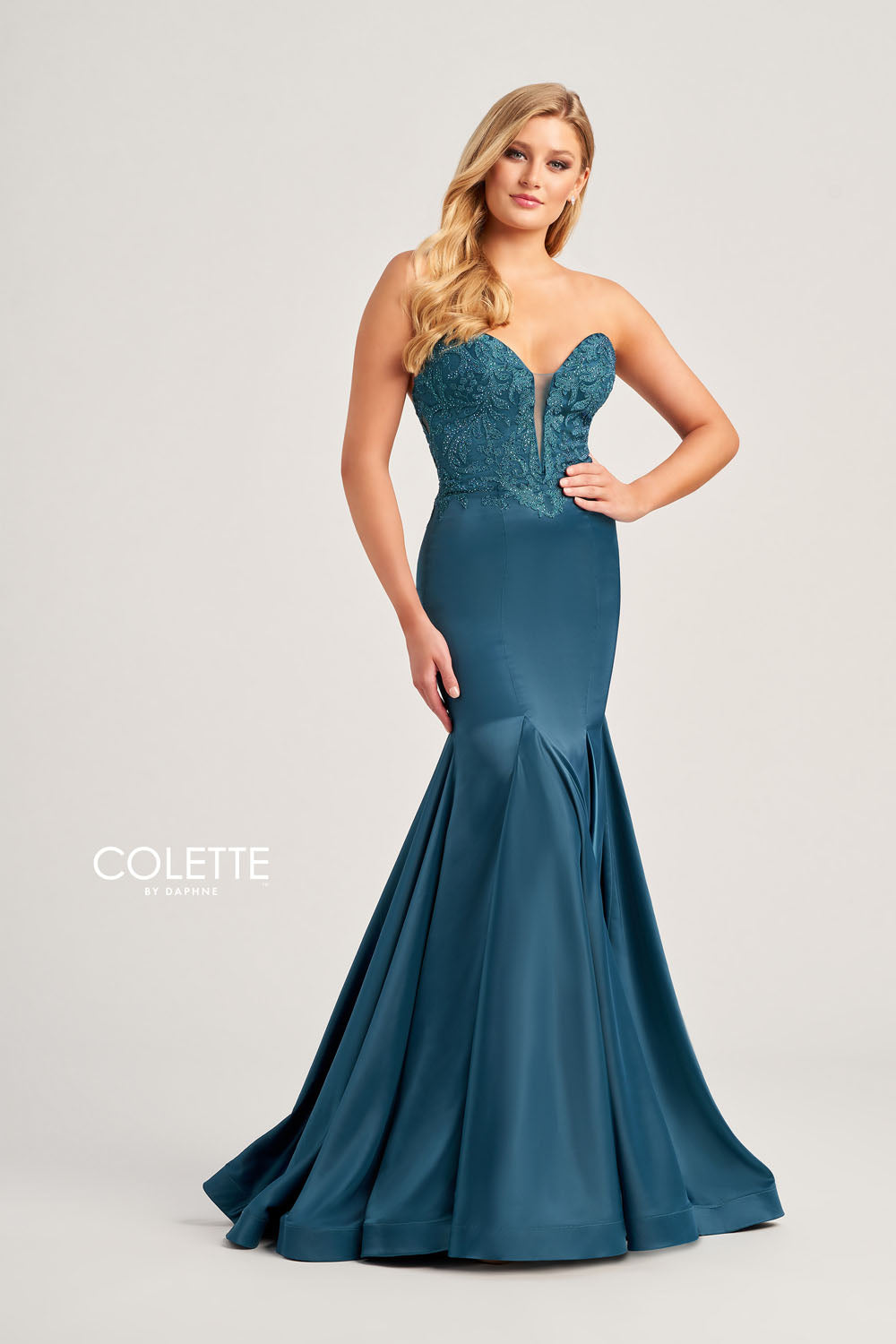 Colette CL5116 prom dress images. Colette CL5116 is available in these colors: Amethyst, Teal, Wine.