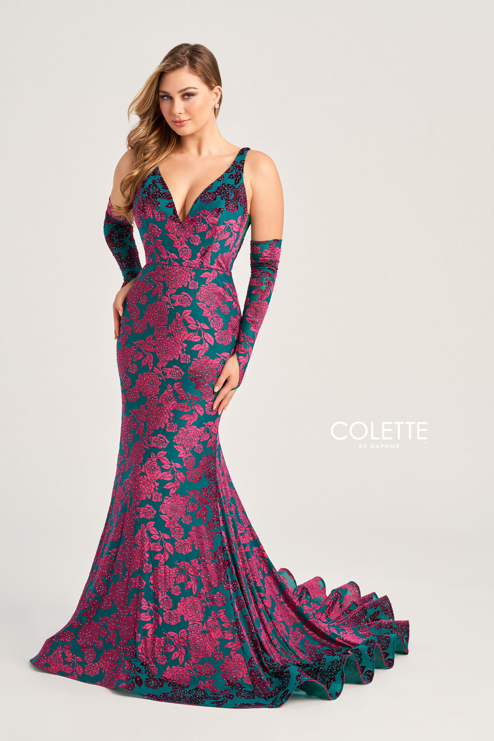 Colette CL5121 prom dress images. Colette CL5121 is available in these colors: Black, Diamond White, Pink, Jade Berry.