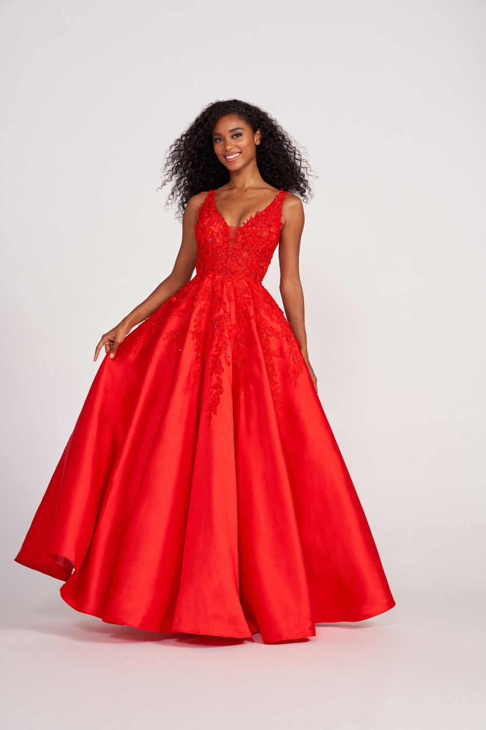 Ellie Wilde EW34050 prom dress images. Ellie Wilde EW34050 is available in these colors: Lilac, Red, Royal Blue, Emerald, Navy Blue, Black.