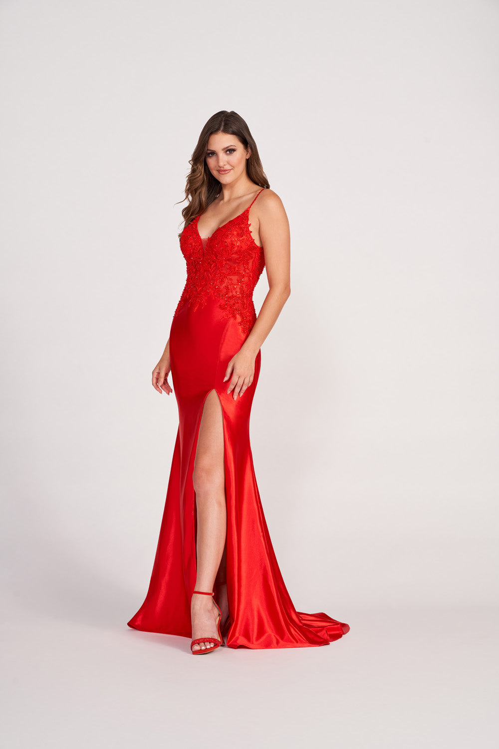 Ellie Wilde EW34052 prom dress images. Ellie Wilde EW34052 is available in these colors: Lilac, Magenta, Royal Blue, Emerald, Navy Blue, Red.
