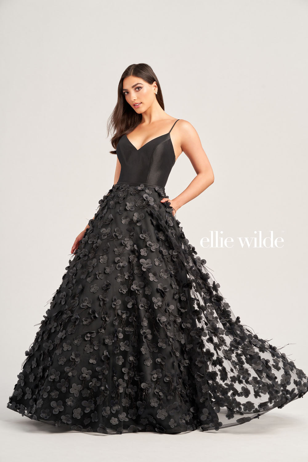 open lace back dress Ellie Wilde: EW35114 main image 0