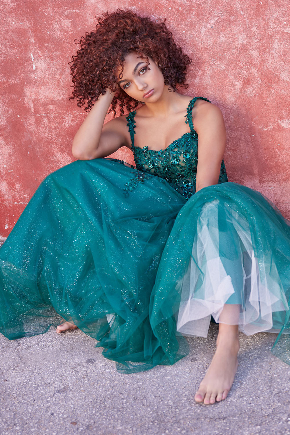 Ellie Wilde EW35123 prom dress images. Ellie Wilde EW35123 is available in these colors: Emerald, Hot Pink, Light Blue .