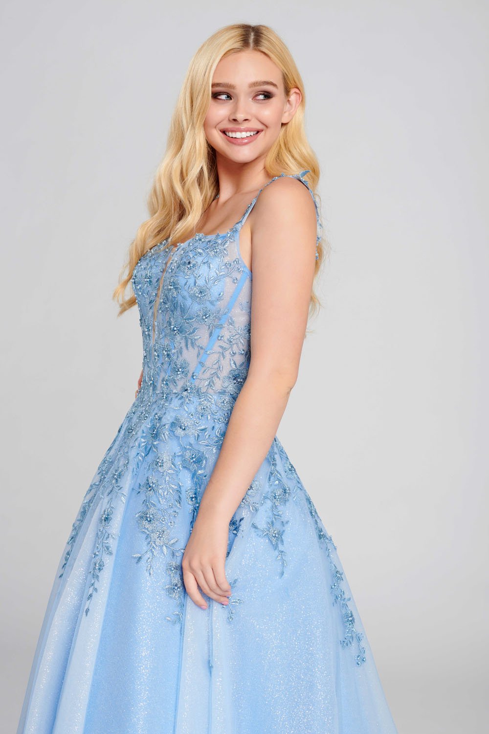 Ellie Wilde EW120014 prom dress images. Ellie Wilde EW120014 is available in these colors: Red, White, Periwinkle, Lavender.