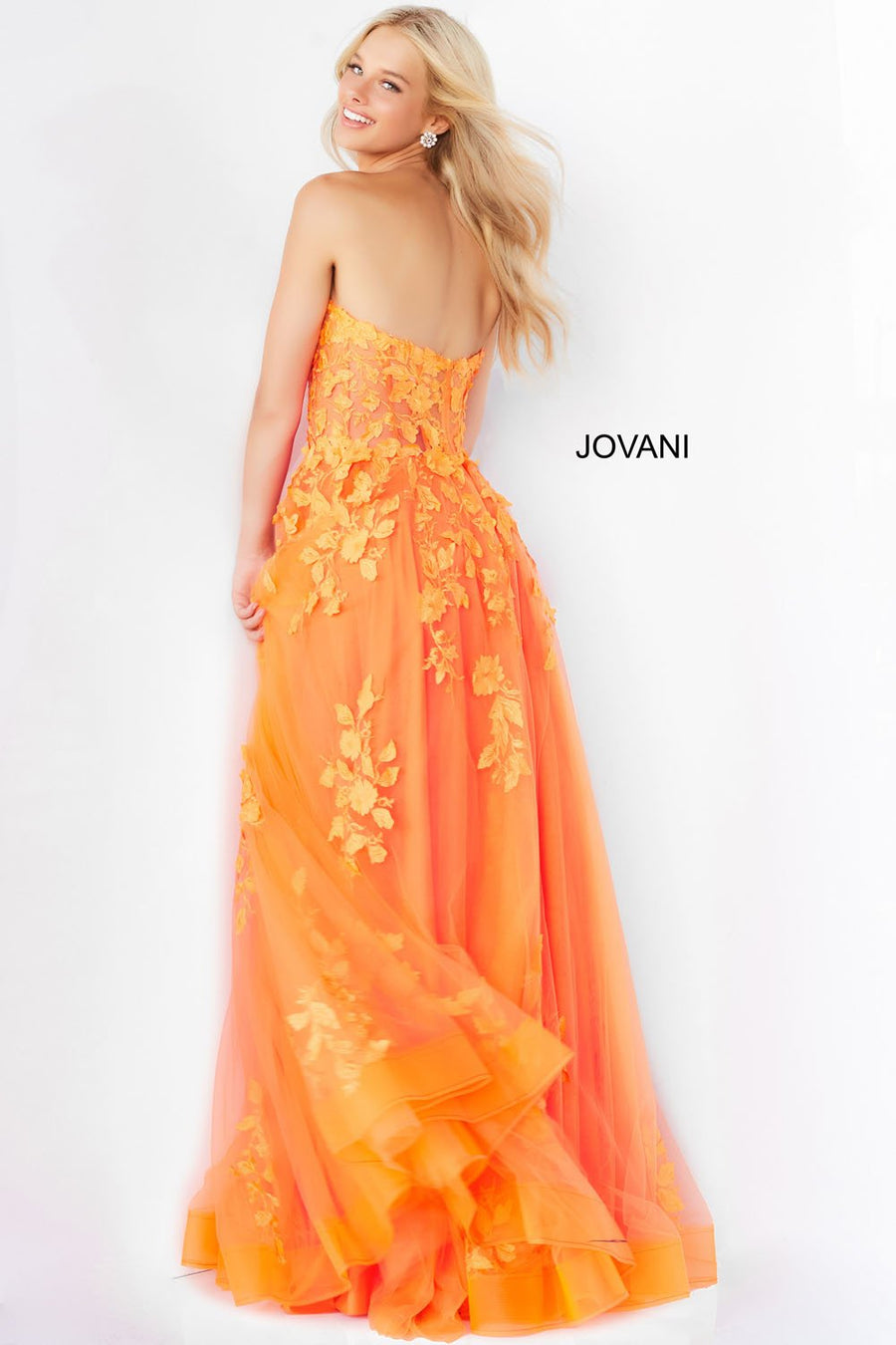 Jovani 07901 prom dress images.  Jovani style 07901 is available in these colors: Red, Orange, Black, Off White.