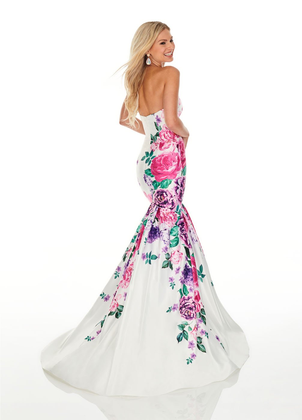 Rachel Allan 7073 prom dress images. Rachel Allan 7073 is available in these colors: Lilac Multi, White Multi.