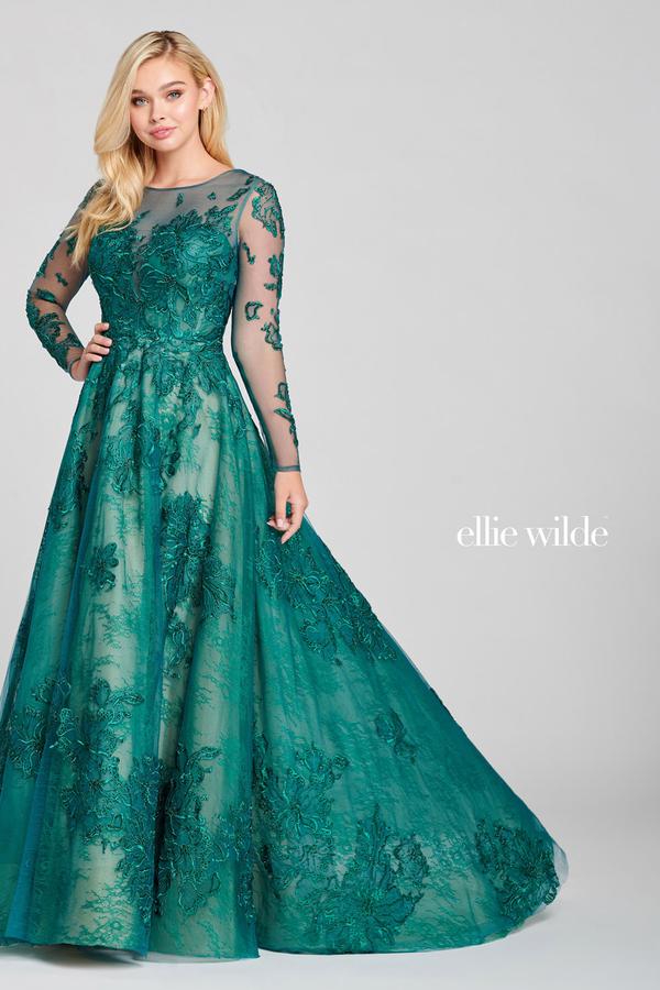 Ellie Wilde’s Emerald Elegance