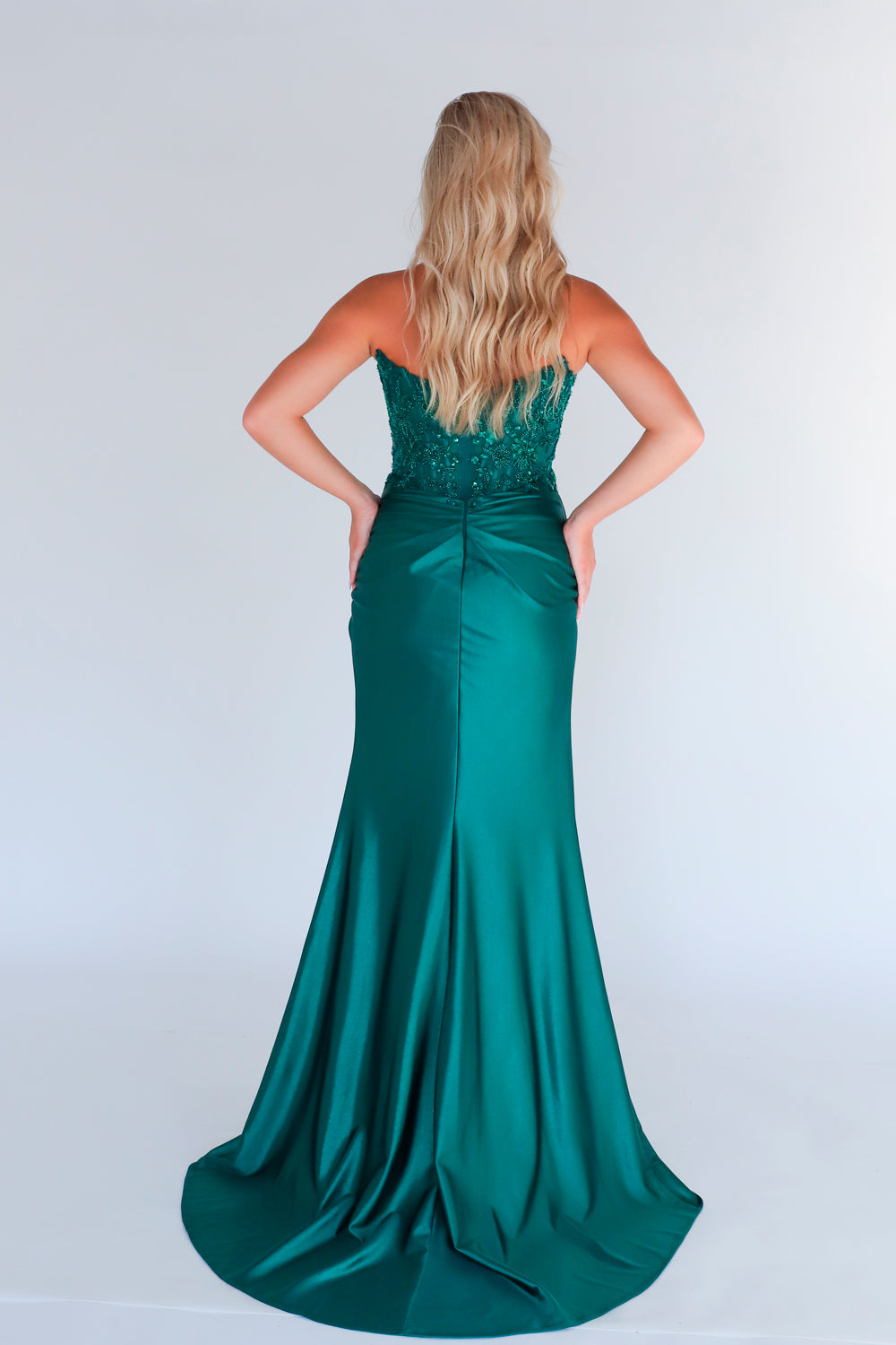 Miah Vega 24607 Dresses