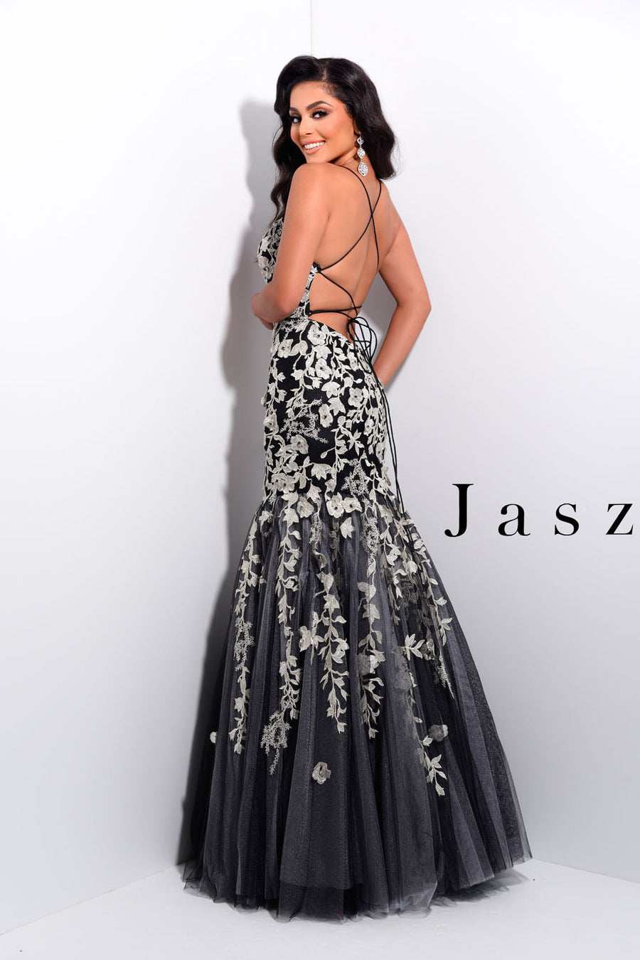 Jasz Couture 7211 prom dress images.  Jasz Couture 7211 is available in these colors: Black Silver.