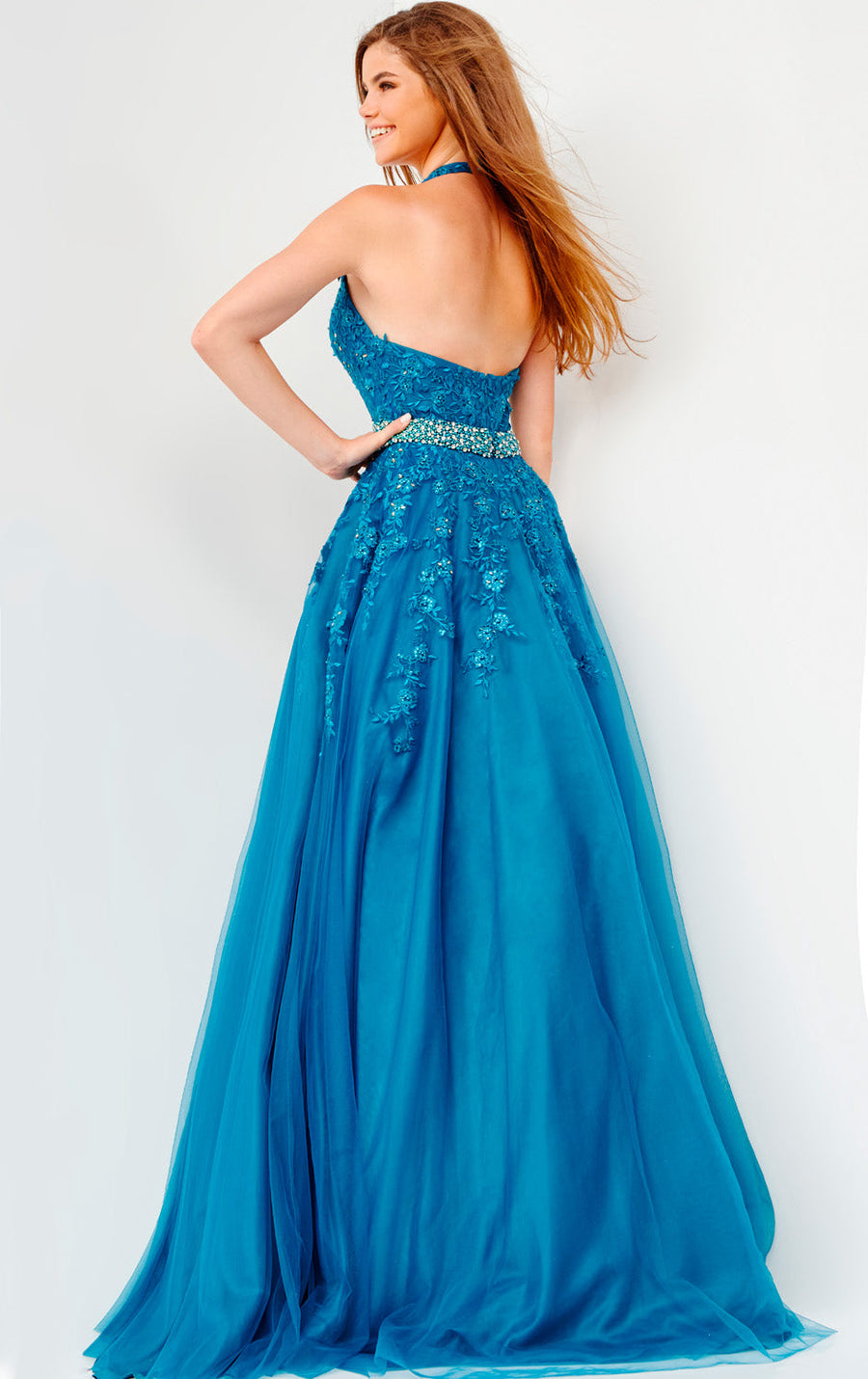 Jovani JVN00923  prom dress images.  Jovani style JVN00923 is available in these colors: Teal, Gold, Silver.